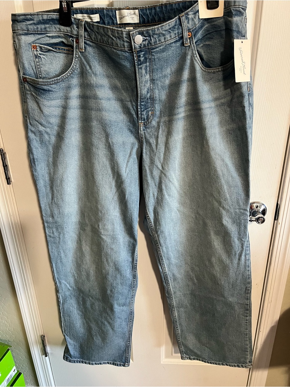 Universal Thread High-Rise Light Blue Women's Jeans